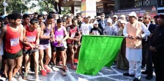 Dehradun:-सड़क सुरक्षा जागरूकता एवं पर्यावरण संरक्षण के उद्देश्य से आयोजित 5 किलोमीटर दौड़ का सीएम धामी ने किया फ्लैग ऑफ