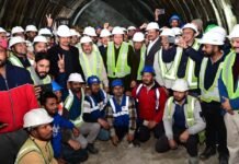 Nainital:-मुख्यमंत्री पुष्कर सिंह धामी ने जमरानी बहुउद्देशीय बांध परियोजना के अंतर्गत चल रहे निर्माण कार्यों का किया स्थलीय निरीक्षण