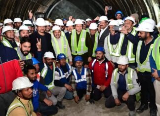 Nainital:-मुख्यमंत्री पुष्कर सिंह धामी ने जमरानी बहुउद्देशीय बांध परियोजना के अंतर्गत चल रहे निर्माण कार्यों का किया स्थलीय निरीक्षण