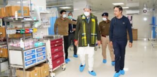 Dehradun:-देर रात दून मेडिकल कॉलेज चिकित्सालय पहुंचे सीएम धामी,व्यवस्थाओं का लिया जायजा