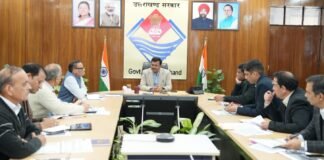 Uttarakhand:-मुख्य सचिव ने दिए टिहरी झील को ग्लोबल डिटिनेशन के रूप में विकसित करने के लिये प्रभावी कार्ययोजना बनाने के निर्देश