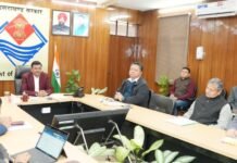 Uttarakhand:-मुख्य सचिव की अध्यक्षता में हुई में राज्य में फल उत्पादन को बढ़ावा देने के लिए गठित उच्चाधिकार प्राप्त समिति की बैठक,ड्रै’गन फ्रूट,कीवी,अति सघन सेब बागवानी एवं सुफल योजना से उत्तराखंड बनेगा‘फलपट्टी’
