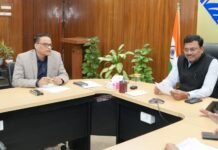 Uttarakhand:-मुख्य सचिव आनंद बर्धन की अध्यक्षता में हुई विभिन्न विभागों की परियोजनाओं एवं योजनाओं से संबंधित मिसिंग लिंक फंडिंग की बैठक