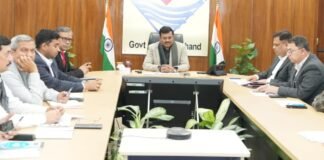 Dehradun:-मुख्य सचिव आनंद ने की सॉलिड वेस्ट मैनेजमेंट की समीक्षा,डोर-टू-डोर सफाई,सोर्स सेग्रीगेशन और प्रोसेसिंग क्षमता बढ़ाने के दिए निर्देश