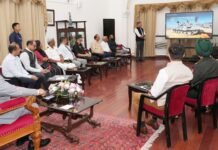 Uttarakhand:-राज्यपाल गुरमीत सिंह के समक्ष विशेषज्ञों द्वारा अत्याधुनिक काउंटर ड्रोन तकनीक का विस्तृत प्रस्तुतिकरण एवं डेमो का किया गया प्रदर्शन