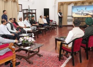 Uttarakhand:-राज्यपाल गुरमीत सिंह के समक्ष विशेषज्ञों द्वारा अत्याधुनिक काउंटर ड्रोन तकनीक का विस्तृत प्रस्तुतिकरण एवं डेमो का किया गया प्रदर्शन