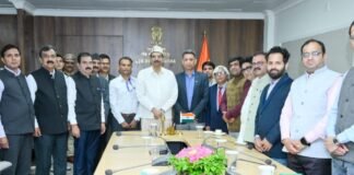 National:-उत्तराखंड के मीडिया प्रतिनिधिमंडल ने ओडिशा के राज्यपाल से की भेंट,दोनों राज्यों के बीच विचारों,अनुभवों और विकास से जुड़े विभिन्न पहलुओं पर हुई चर्चा