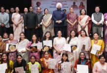 Uttarakhand:-राज्यपाल गुरमीत सिंह लोक भवन में अंतर्राष्ट्रीय महिला दिवस के उपलक्ष्य में आयोजित कार्यक्रम में हुए शामिल,‘महिला कल्याण उत्कृष्ट सेवा’ और ‘मेरी पहचान-2026’ सम्मान किए प्रदान