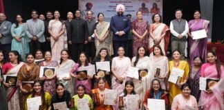 Uttarakhand:-राज्यपाल गुरमीत सिंह लोक भवन में अंतर्राष्ट्रीय महिला दिवस के उपलक्ष्य में आयोजित कार्यक्रम में हुए शामिल,‘महिला कल्याण उत्कृष्ट सेवा’ और ‘मेरी पहचान-2026’ सम्मान किए प्रदान