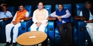 Dehradun:-मॉल ऑफ देहरादून में मुख्यमंत्री पुष्कर धामी ने देखी बहुचर्चित फिल्म ‘द केरला स्टोरी 2’