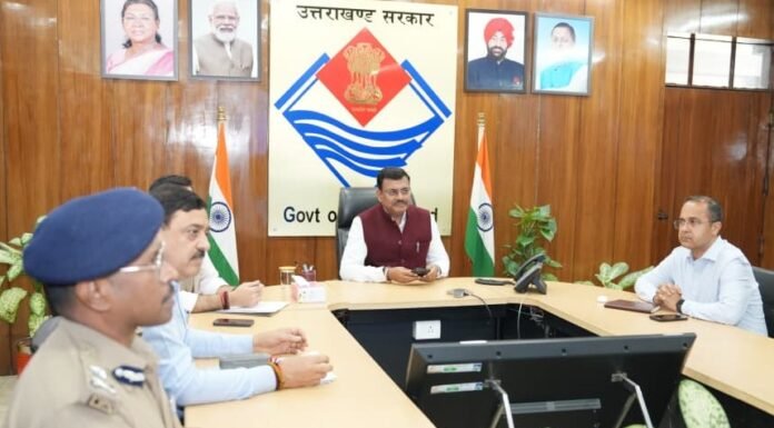 Dehradun:-मुख्य सचिव आनंद बर्द्धन ने ली सचिवालय में लॉ एंड ऑर्डर को लेकर बैठक,रोड रेज और हुड़दंग की घटनाओं पर की गहरी नाराजगी व्यक्त