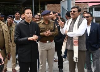 Nainital:-मुख्य सचिव ने किया भवाली-रातिघाट बाईपास,श्री कैंचीधाम मंदिर में निर्माण कार्यों का स्थलीय निरीक्षण अधिकारियों को निर्देश-जून से पहले चालू हो बाईपास