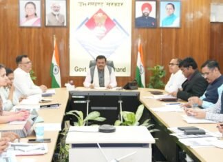 Uttarakhand:-मुख्य सचिव की अध्यक्षता में हुई व्यय-वित्त समिति की बैठक,विभिन्न विकास योजनाओं को स्वीकृति