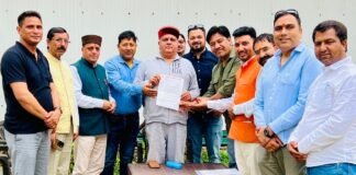 Chardham Yatra 2026:-भाजपा प्रदेश अध्यक्ष महेंद्र भट्ट से चार धाम मार्ग स्थित होटल व्यवसायियों के प्रतिनिधिमंडल ने कि मुलाकात