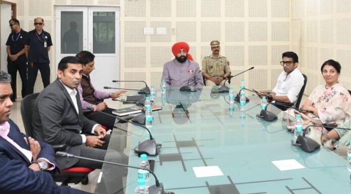 Hyderabad:-राज्यपाल गुरमीत सिंह ने तेलंगाना लोक भवन में “विभिन्न क्षेत्रों में कृत्रिम बुद्धिमत्ता ‘AI’ के उपयोग” विषय पर महत्वपूर्ण विचार-विमर्श आयोजन में किया प्रतिभाग