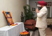 Dehradun:-राज्यपाल गुरमीत सिंह एवं सीएम धामी ने डॉ.भीमराव आंबेडकर की जयंती पर उनके चित्र पर पुष्प अर्पित कर दी श्रद्धांजलि