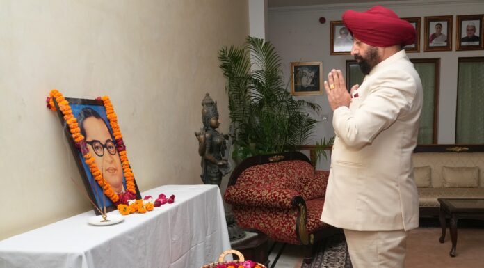 Dehradun:-राज्यपाल गुरमीत सिंह एवं सीएम धामी ने डॉ.भीमराव आंबेडकर की जयंती पर उनके चित्र पर पुष्प अर्पित कर दी श्रद्धांजलि