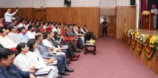 Uttarakhand:-लोक भवन में हेमवती नंदन बहुगुणा चिकित्सा शिक्षा विश्वविद्यालय द्वारा ‘चार धाम यात्रा के दौरान चिकित्सा समस्याएं और सड़क दुर्घटना सुरक्षा उपाय’ विषय पर सेमिनार आयोजित