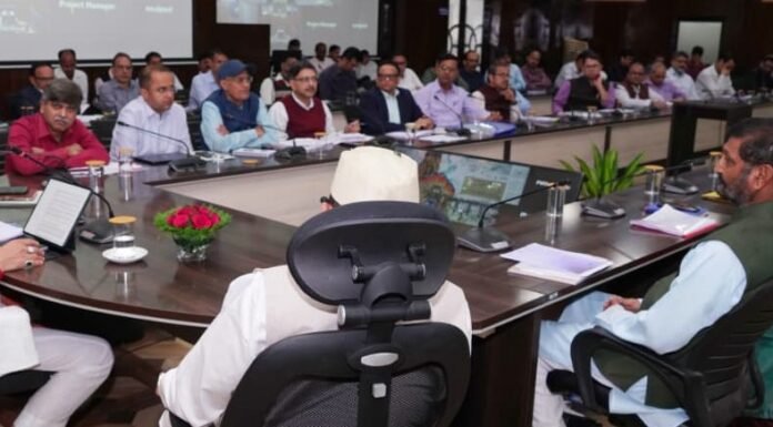 Uttarakhand:-मुख्यमंत्री पुष्कर धामी ने की 5 विधानसभाओं की सीएम घोषणाओं की समीक्षा,चारधाम यात्रा से पहले सभी तैयारियां समय पर पूरी करने के निर्देश