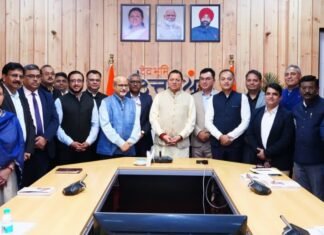 Uttarakhand:-‘इंडिया डिजिटल इंपॉवरमेंट मीट एंड अवॉर्ड’ समारोह के आयोजकों ने सीएम धामी से की शिष्टाचार भेंट