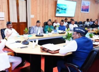 Dehradun:-मुख्यमंत्री आवास में हिमालयी राज्यों से समन्वय और नीति निर्धारण परिषद की बैठक सम्पन्न सीएम धामी ने कहा-हिमालयी राज्य आपसी सहयोग और अनुभवों से करें नीति निर्माण