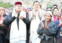 Chamoli:-मुख्यमंत्री पुष्कर धामी पहुंचे भारत के प्रथम सीमांत गांव माणा,विकास कार्यों का लिया जायजा