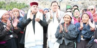 Chamoli:-मुख्यमंत्री पुष्कर धामी पहुंचे भारत के प्रथम सीमांत गांव माणा,विकास कार्यों का लिया जायजा
