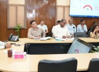 Uttarakhand:-मुख्य सचिव आनन्द बर्द्धन ने की स्टेट प्रगति पोर्टल की समीक्षा,अधिकारियों को दिए जरूरी निर्देश