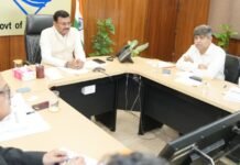 Uttarakhand:-मुख्य सचिव आनन्द बर्द्धन की अध्यक्षता में एशियन डेवलपमेंट बैंक और उत्तराखण्ड सरकार के निर्माण सम्बन्धी विभागों के हुई मध्य बैठक