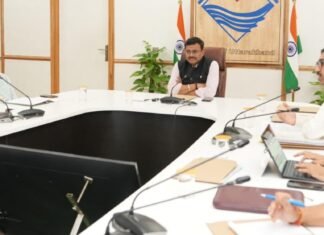 Dehradun:-मुख्य सचिव आनन्द बर्द्धन की अध्यक्षता में हुई उत्तराखंड वन संसाधन प्रबंधन समिति की उच्चाधिकार समिति की बैठक,विभिन्न प्रस्तावों को की गई संस्तुति प्रदान