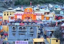 Chardham Yatra2026:-वैदिक मंत्रोच्चार के साथ खुले भगवान श्री बद्रीनाथ के कपाट,आस्था और उल्लास से गूंजा धाम
