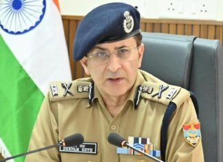 Uttarakhand:-पुलिस मुख्यालय में लॉ एंड ऑर्डर को लेकर उच्च स्तरीय बैठक,डीजीपी ने दिए अधिकारियों को कड़े निर्देश,सीएम धामी के निर्देश पर चलेगा ‘ऑपरेशन प्रहार’