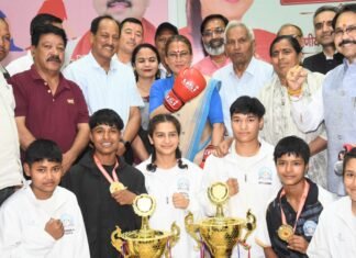 Haridwar:-उत्तराखंड यूथ महिला एवं पुरुष मुक्केबाजी प्रतियोगिता-2026 में बालिका वर्ग में पिथौरागढ़ की टीम बनी चैंपियन
