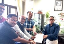 Uttarakhand:-सचिव वित्त दिलीप जावलकर से उत्तराखण्ड राज्य कर मिनिस्ट्रीयल स्टॉफ एसोसिएशन के प्रतिनिधि मण्डल ने की भेंट