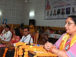 Kotdwar:-विधानसभा अध्यक्ष एवं कोटद्वार विधायक ऋतु खण्डूडी एक दिवसीय डॉ.भीमराव अम्बेडकर के जीवन पर आयोजित गोष्ठी में किया प्रतिभाग