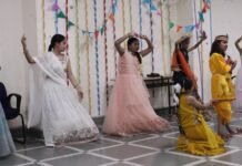 Uttarakhand:-दून विश्वविद्यालय में रंगमंच एवं लोक प्रदर्शन कला विभाग द्वारा एक दिवसीय बाल नाट्य समारोह आयोजित,प्रो.सुरेखा डंगवाल ने कहा-रंगमंच व्यक्तित्व विकास के लिए अत्यंत आवश्यक