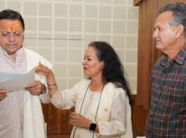 Uttarakhand:-मुख्यमंत्री पुष्कर धामी ने सुनी प्रदेश के विभिन्न जनपदों से आए लोगों की समस्याएं,अधिकारियों को दिए तुरंत निर्वाण के आदेश