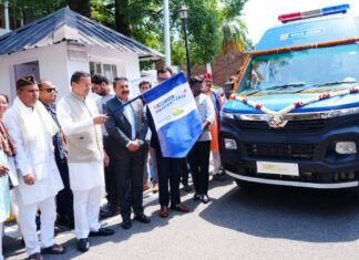Uttarakhand:-मुख्यमंत्री पुष्कर सिंह धामी ने एचडीएफसी बैंक द्वारा प्रदत्त 4 अत्याधुनिक एम्बुलेंस का किया फ्लैग ऑफ