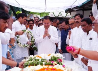 Uttarakhand:-भाजपा परिवार ने अपने जनरल को पार्टी मुख्यालय में दी भावभीनी माहौल में अंतिम विदाई