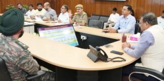 Uttarakhand:-चारधाम यात्रा मार्गों के मानसून सीजन से पहले दुरूस्तीकरण को लेकर लोक निर्माण विभाग,बीआरओ,एनएचएआई एवं राष्ट्रीय राजमार्ग के अधिकारियों के साथ मुख्य सचिव ने की बैठक