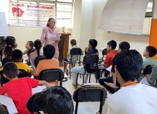 National:-दिल्ली-एनसीआर में ‘उत्तराखण्ड लोक-भाषा साहित्य मंच’ के तत्वावधान में 24 मई से शुरू होंगी,गढ़वाली-कुमाऊनी और जौनसारी भाषाओं की ग्रीष्मकालीन कक्षाएं-अपने लोक सांस्कृतिक परिवेश से जुड़ेंगे बच्चे