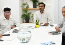 Dehradun:-अपर मुख्य निर्वाचन अधिकारी ने ली जनपदों की एसआईआर पर समीक्षा,प्रदेश में 88% गणना फार्म वितरित,अब डिजिटाईजेशन पर जोर