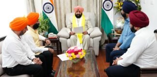 Dehradun:-राज्यपाल गुरमीत सिंह से उत्तर प्रदेश सिख गुरुद्वारा समन्वय समिति के अध्यक्ष परविंदर सिंह ने की शिष्टाचार भेंट