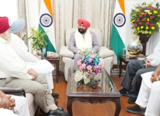 Uttarakhand:-राज्यपाल गुरमीत सिंह से सिख प्रतिनिधिमंडल की शिष्टाचार भेंट