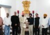 Dehradun:-राज्यपाल गुरमीत सिंह से उत्तराखंड राज्य अल्पसंख्यक शिक्षा प्राधिकरण के अध्यक्ष डॉ.सुरजीत सिंह गांधी एवं प्राधिकरण के सदस्यों ने की शिष्टाचार भेंट