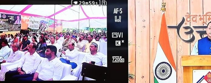 Uttarakhand:-मुख्यमंत्री पुष्कर धामी ने 180 नेचर गाइडों को रोजगार पंजीकरण प्रमाण-पत्र मिलने पर दी बधाई