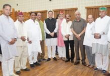 Uttarakhand:-मुख्यमंत्री पुष्कर धामी से पूर्व विधायकों ने की शिष्टाचार भेंट,सर्वाधिक कार्यकाल के लिए दी बधाई