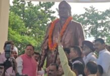 Uttarakhand:-मुख्यमंत्री पुष्कर सिंह धामी ने शहीद ऊधम सिंह की प्रतिमा का किया अनावरण,पार्किंग एवं आधारभूत विकास परियोजनाओं की दी सौगात