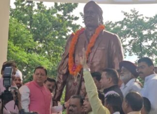 Uttarakhand:-मुख्यमंत्री पुष्कर सिंह धामी ने शहीद ऊधम सिंह की प्रतिमा का किया अनावरण,पार्किंग एवं आधारभूत विकास परियोजनाओं की दी सौगात