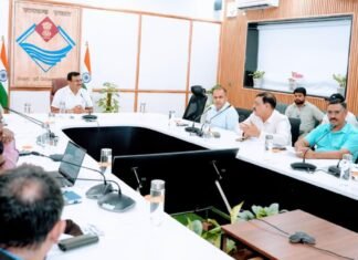 Uttarakhand:-मुख्य सचिव आनन्द बर्द्धन ने कहा-प्रदेशभर में स्वतंत्रता दिवस का हो भव्य आयोजन,राज्य एवं जनपद स्तरीय खेल प्रतियोगिताएं हों आयोजित